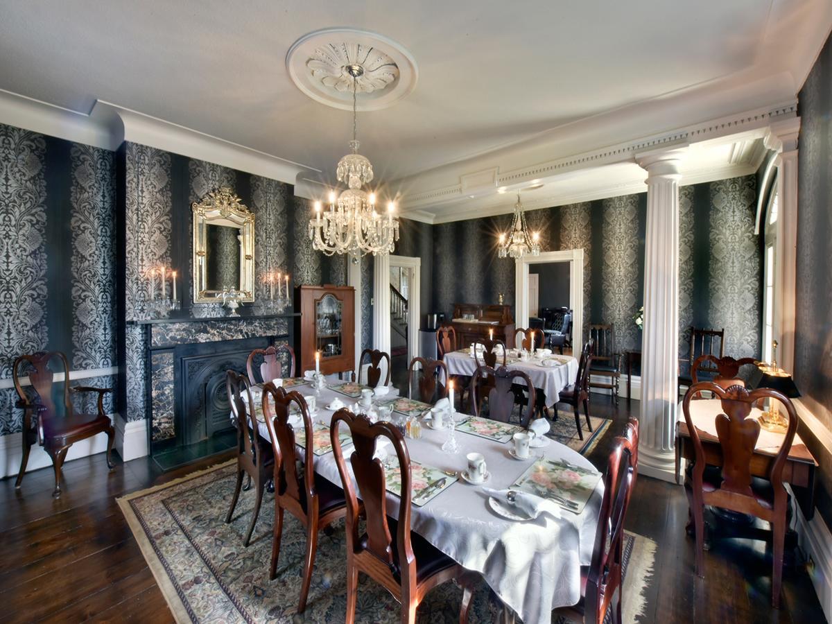 Brockamour Manor Bed And Breakfast Niagara-on-the-Lake Exterior foto